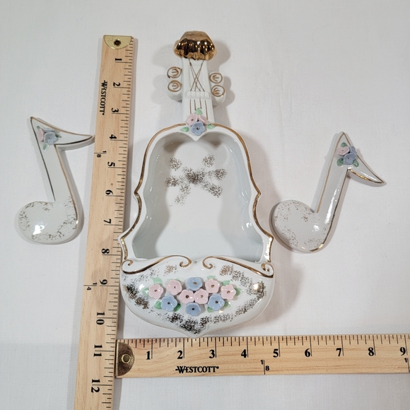 Vtg 3 Piece Porcelain Hand Painted Violin Wall Pocket/Plaque w Music Notes Japan - Picture 2 of 13